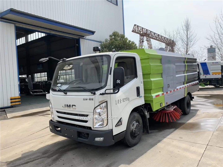 JMC 8 ton street sweeper truck