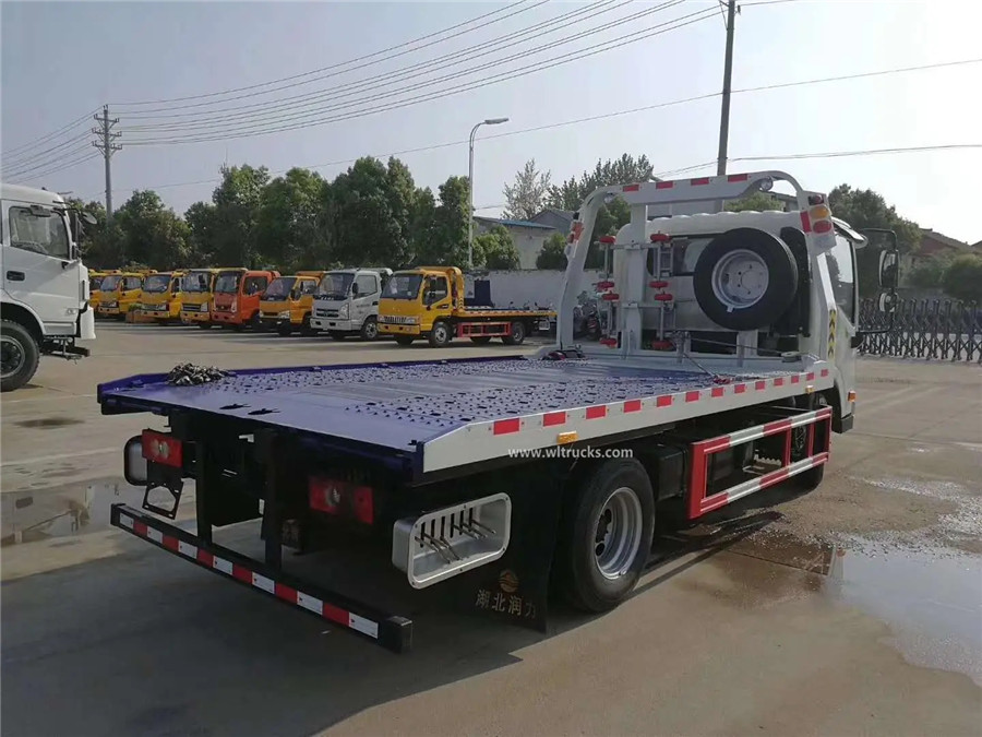 Japan Isuzu 3t road recovery wrecker tow truck