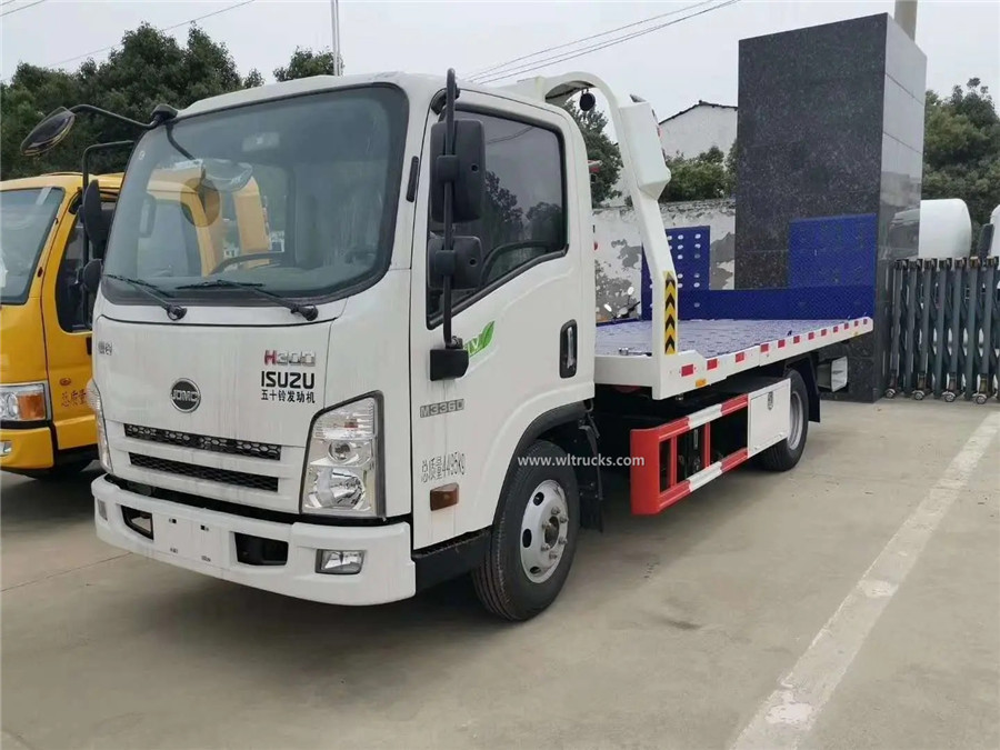 Japan Isuzu 3t road recovery wrecker truck