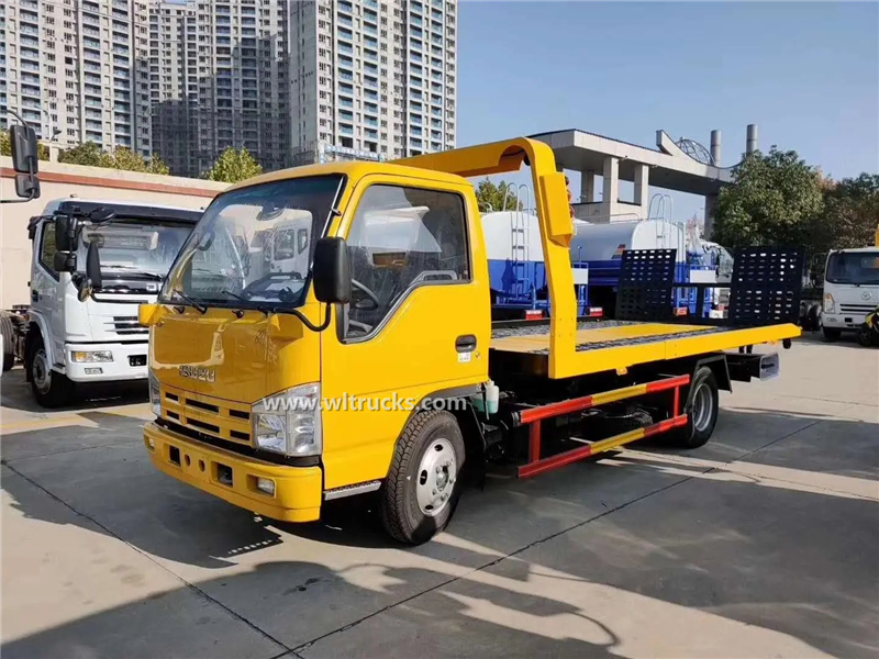 Japan Isuzu ELF 100P 3t flat wrecker tow truck