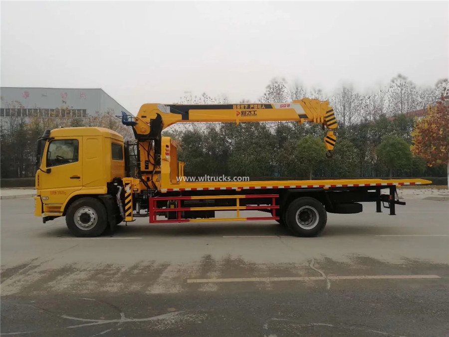 Shacman 8-10 ton flatbed wrecker truck with crane