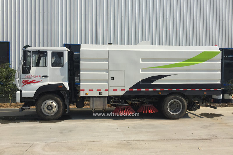 Sinotruk Steyr 10cbm street sweeper truck with fog sprayer