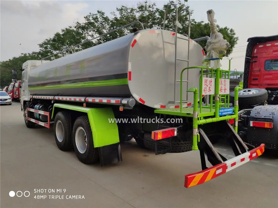 10 tire Shacman Xuande X6 5000gallon water spray truck