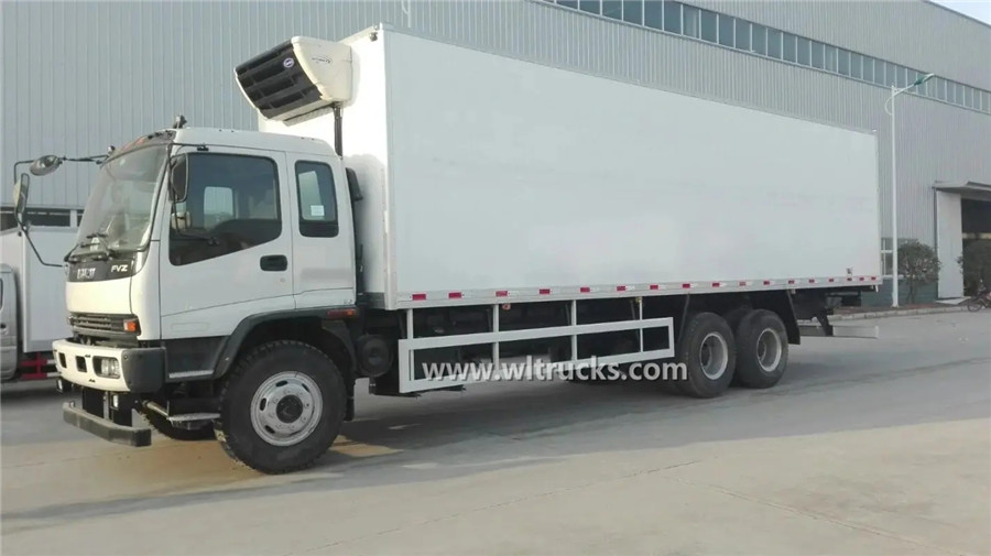 10 wheeler ISUZU FVZ 30ft meat hook refrigerator truck