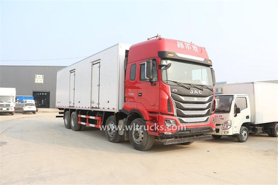 12 tire JAC GALLOP 9.6m refrigeration trucks for vegetables