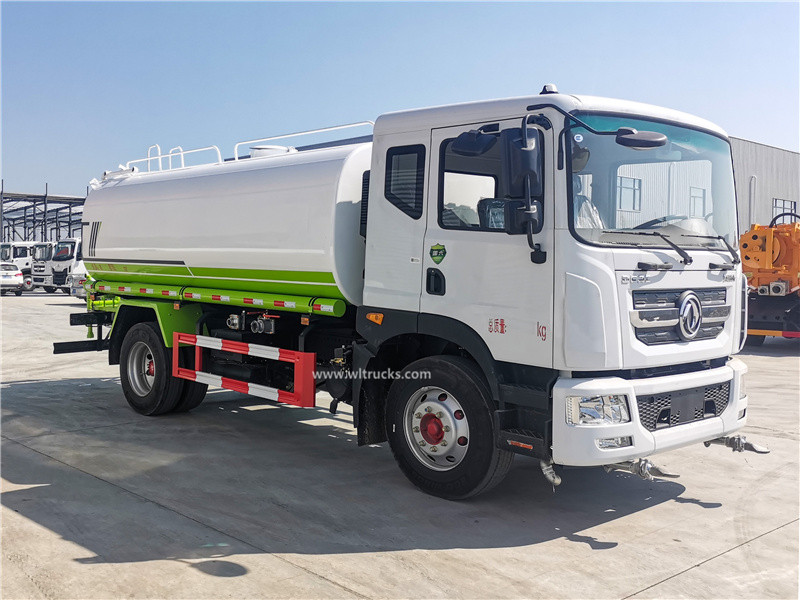 4x2 Dongfeng Duolika 15 ton water truck