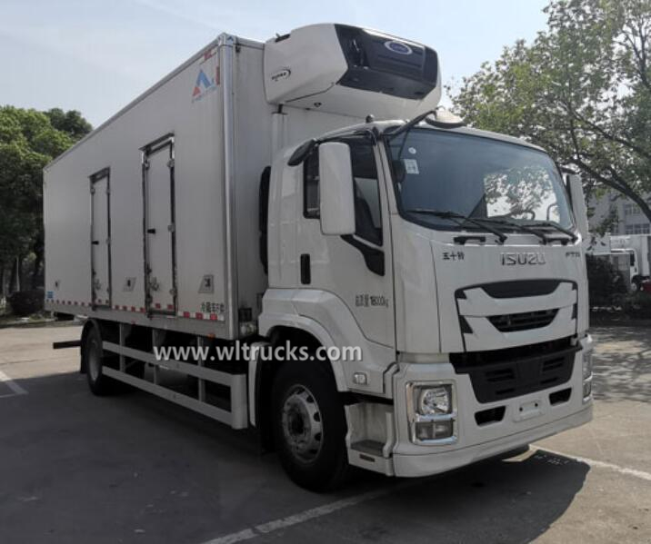 4x2 Isuzu Giga 15 ton frozen truck