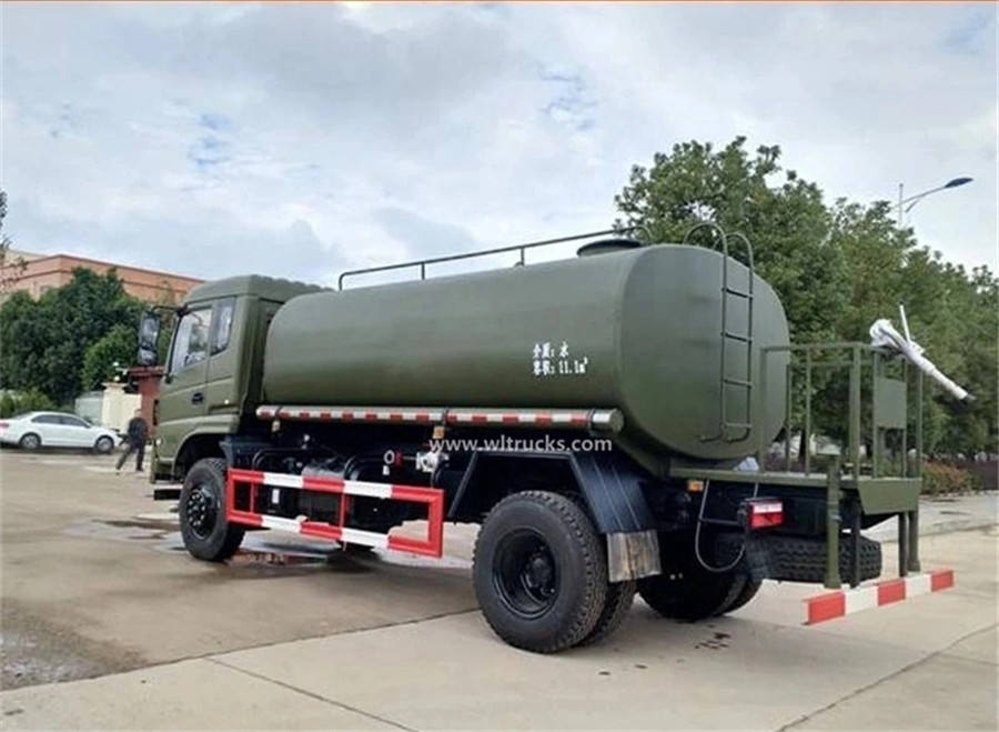 4x4 Dongfeng Kinrun 15 ton water carrier truck