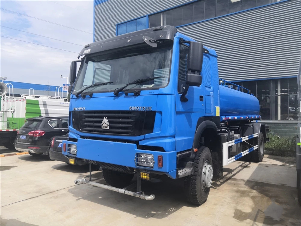 4x4 HOWO 12000liters spray water trucks