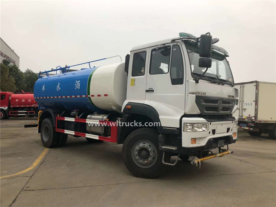 6 tyre Sinotruk Steyr 15 ton water delivery truck