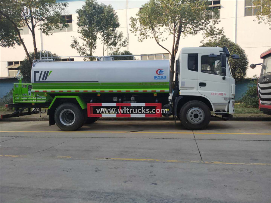 6 wheel Dayun 16000L water spray truck