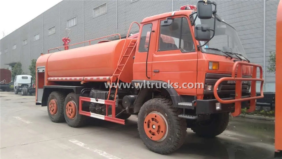 6x6 DFAC 3000 gallon fire fighting water pump truck