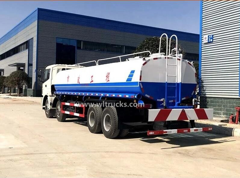 8x4 Foton Auman 25 ton water tank sprinkler truck