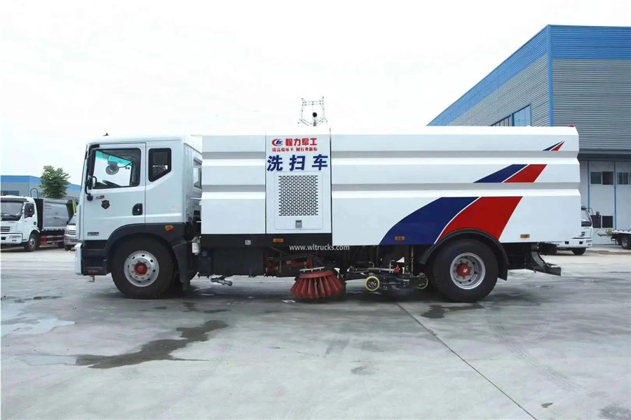 DFAC 16m3 automatic road sweeping machine