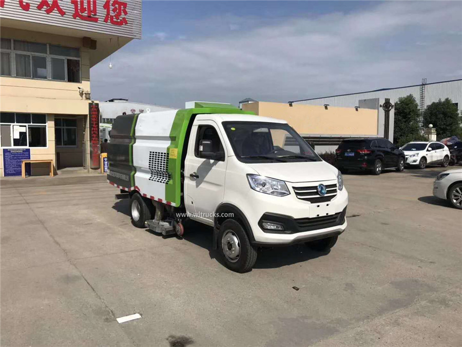 DFAC mini vacuum street sweeper