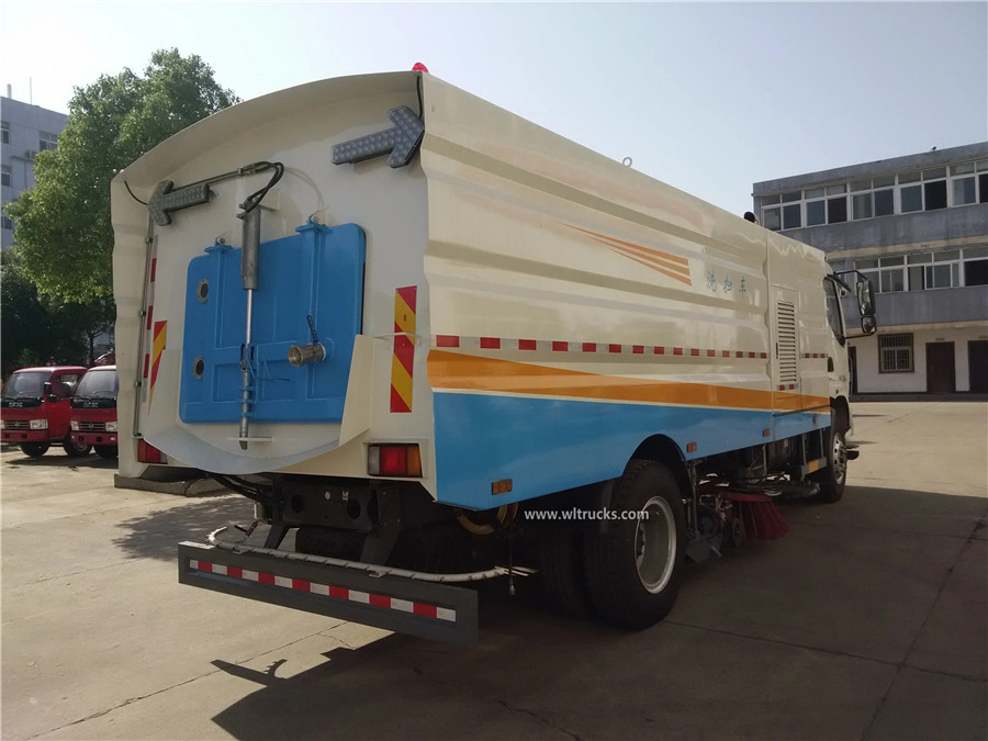 DFLZ Chenglong 16 cubic meters road street washing and sweeping truck
