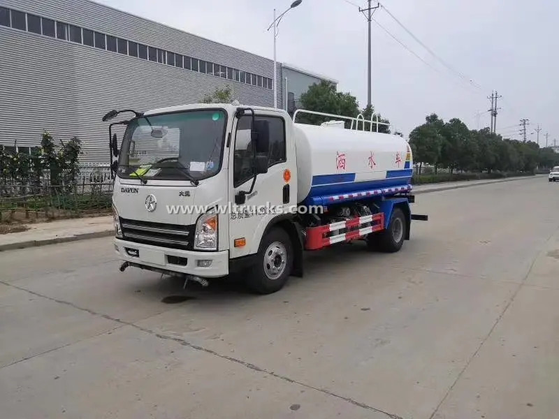 Dayun 6 ton water bowser tanker