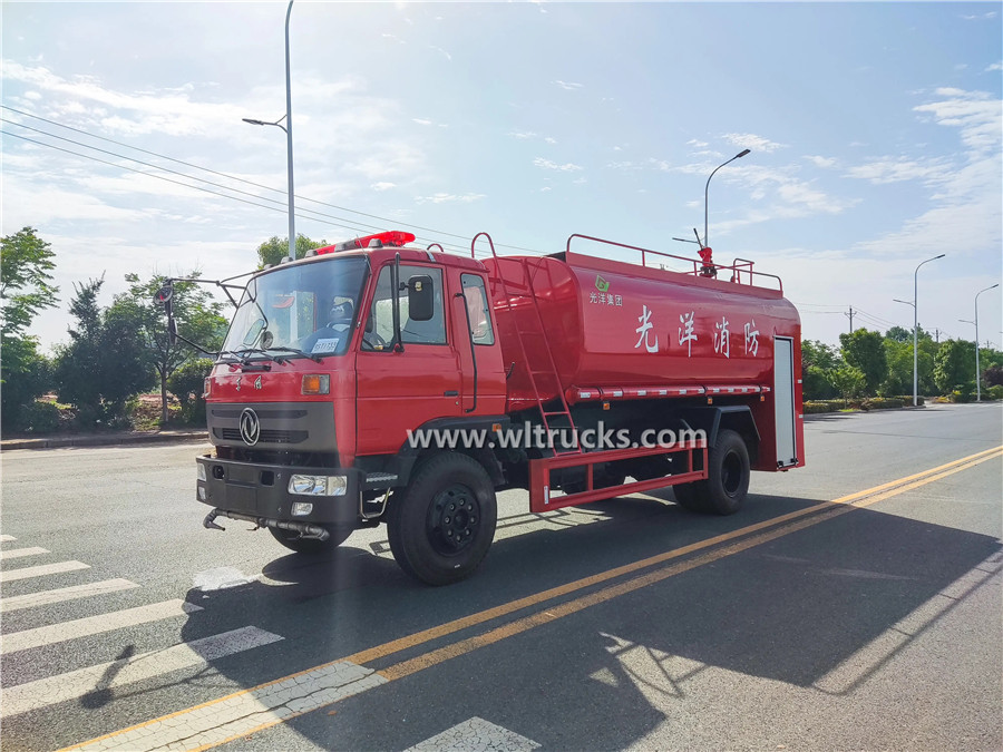 Dongfeng 10000 liter water tank fire truck