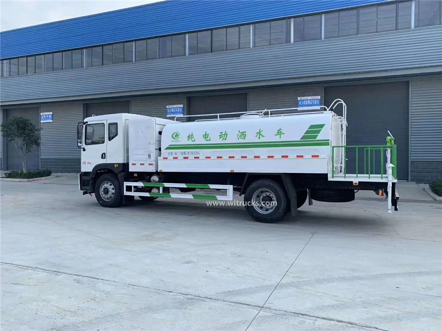 Dongfeng 12m3 electr water bowser tanker