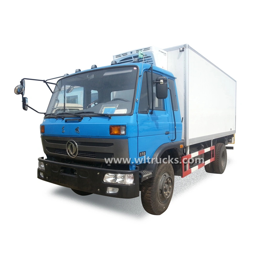 Dongfeng 145 model 8 ton Stainless steel cooling truck