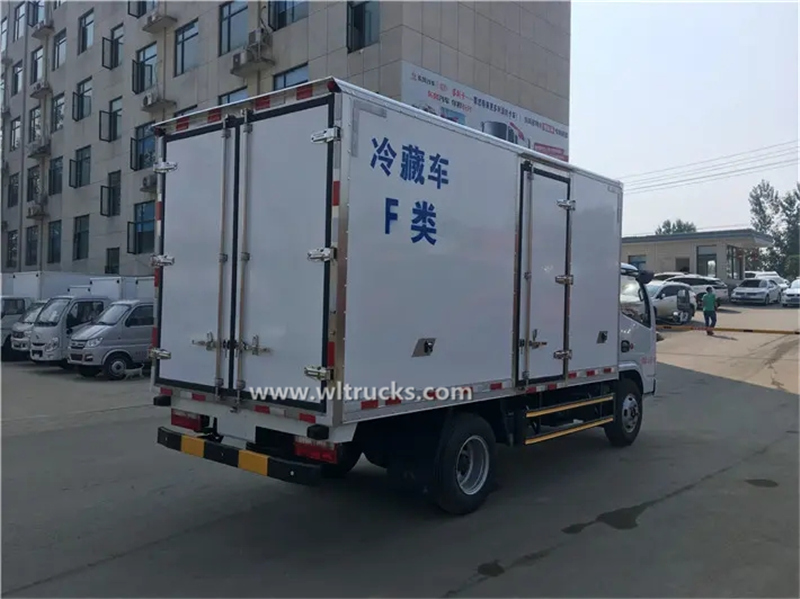Dongfeng 4t reefer box truck