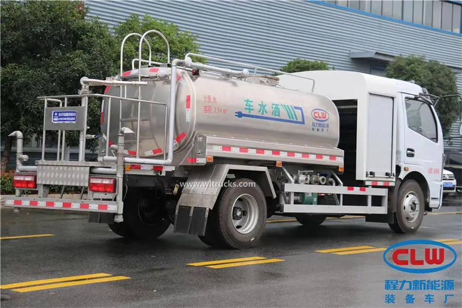 Dongfeng 5 cubic meters electric Aluminum spray water trucks