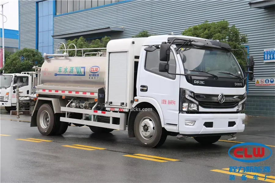 Dongfeng 5m3 electric Aluminum water tank vehicle