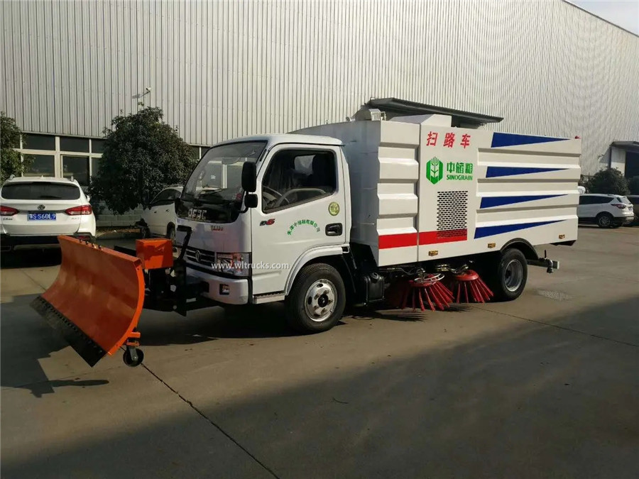 Dongfeng 5m3 road snow sweeper truck