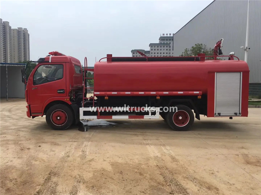 Dongfeng 6 ton fire fighting water truck