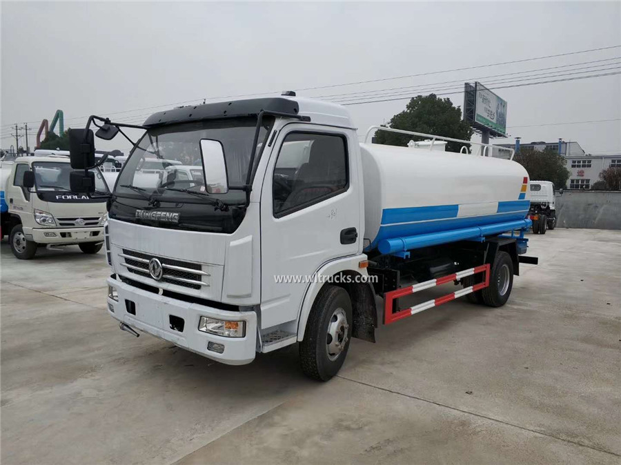 Dongfeng 8 ton water truck