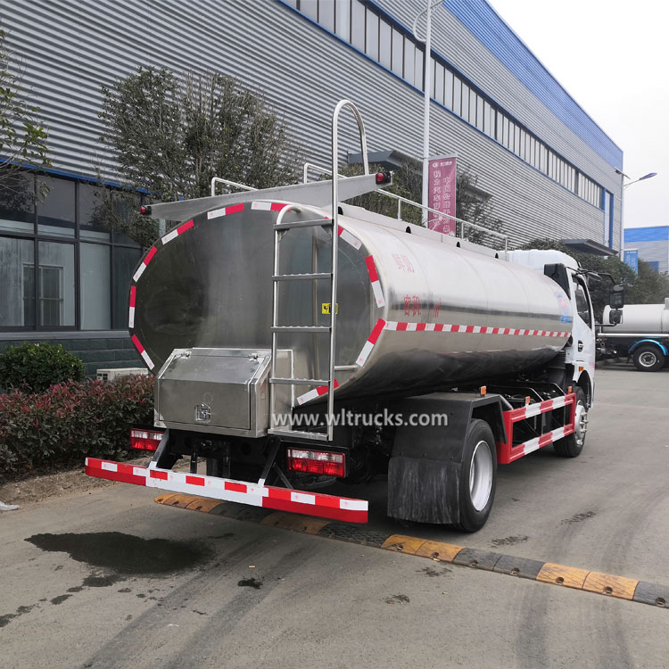 Dongfeng 8000L stainless steel water tank truck