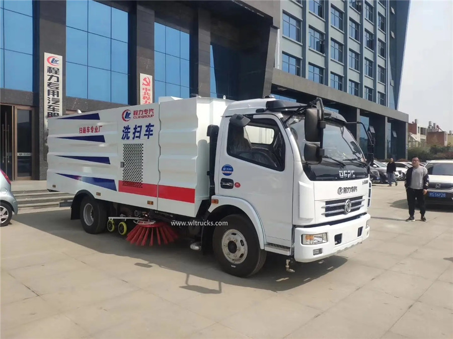 Dongfeng 8m3 road sweeping truck