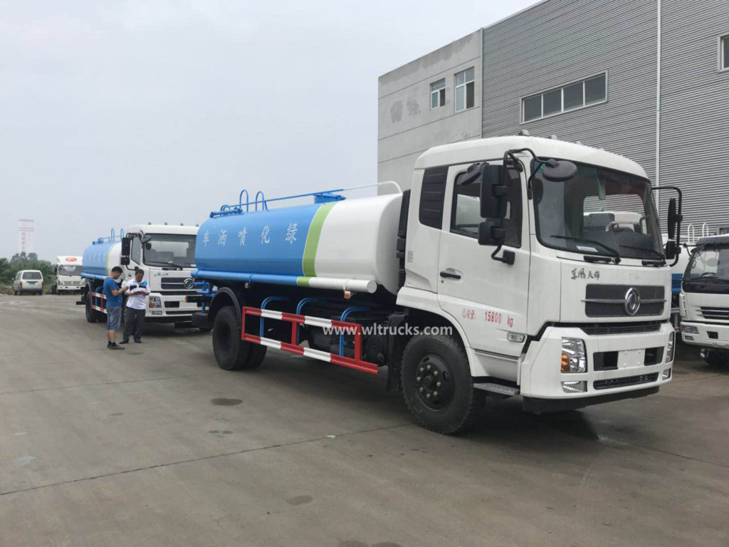 Dongfeng Kinrun 3000 gallon water truck tanker
