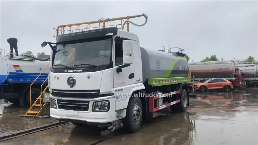 Euro VI Shacman Xuande 4000 gallon water carry truck