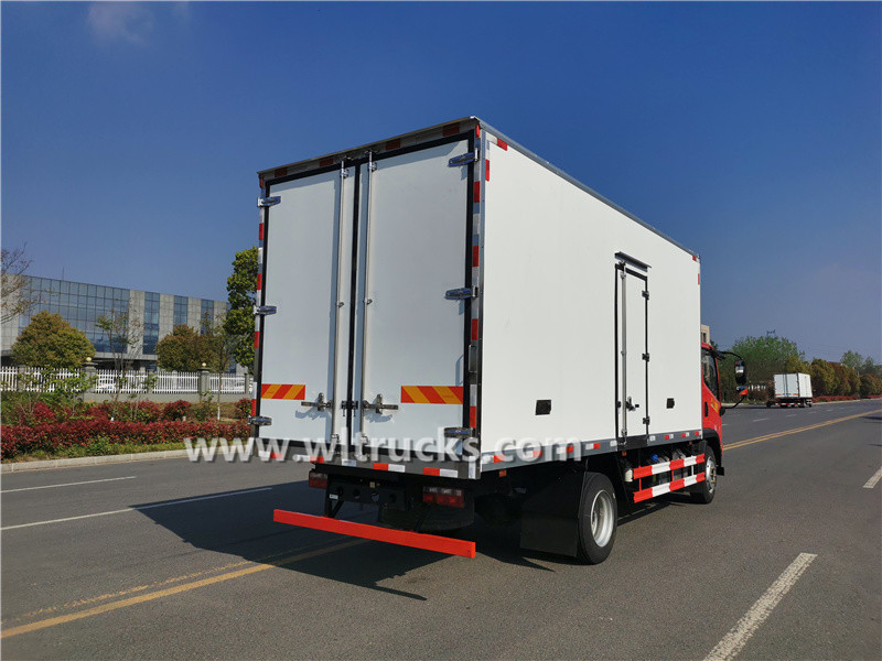 FAW 10mt fish transport refrigerator truck