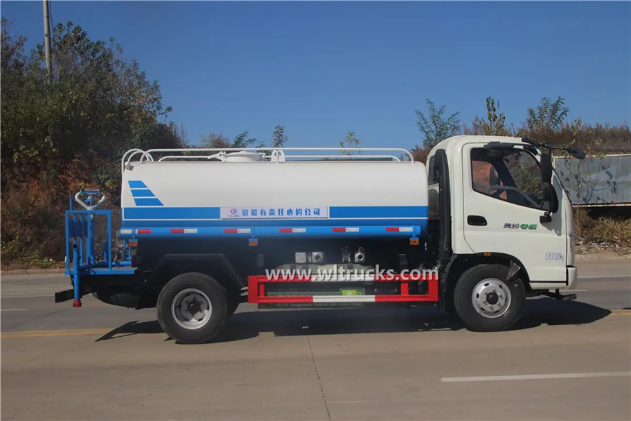 Foton Ollin 5000 liters water sprinkler truck