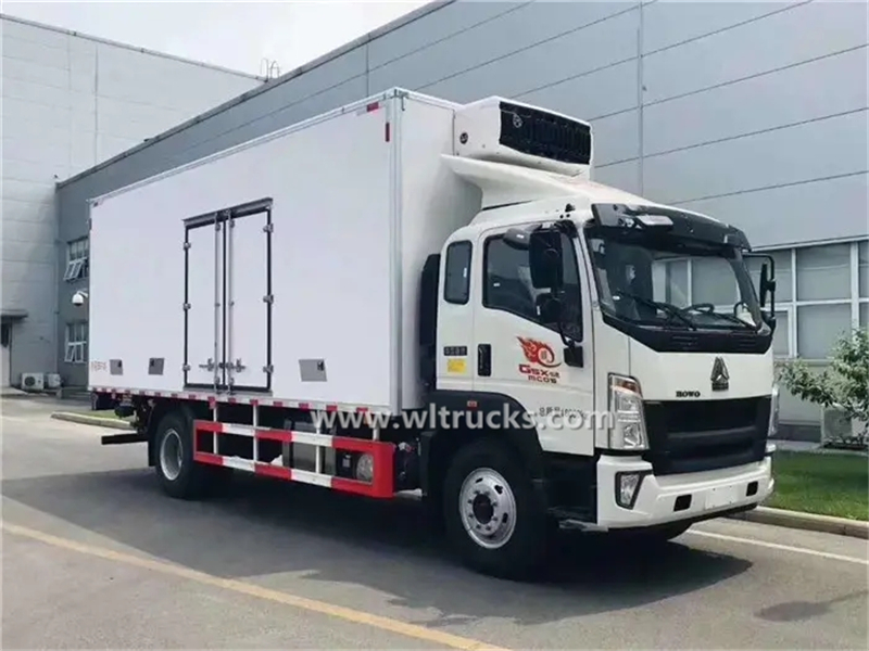 HOWO 15t reefer container truck
