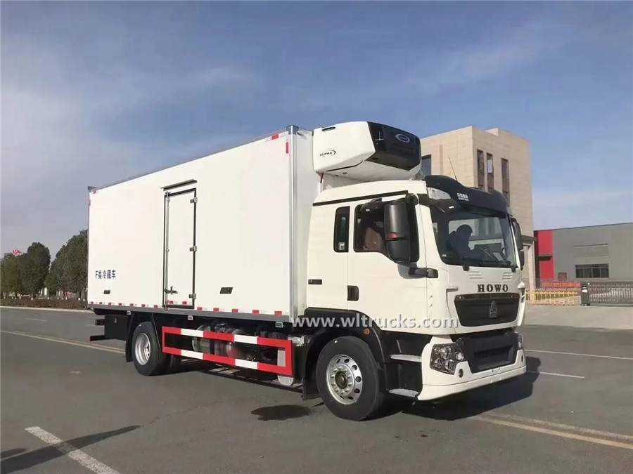 HOWO 50m3 reefer container truck