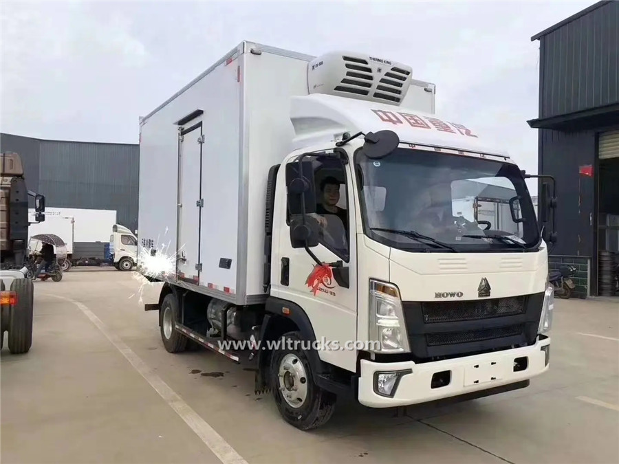 Howo 4x2 8tons refrigerator truck