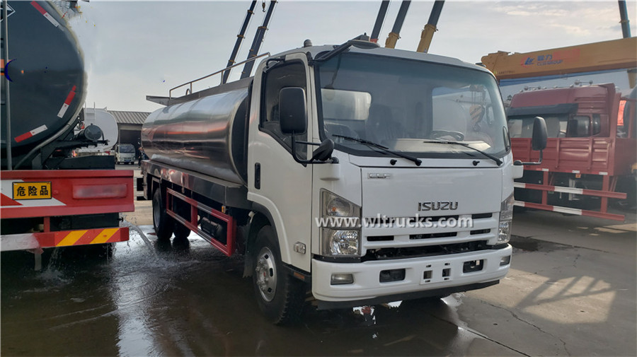 ISUZU 10000liters stainless steel water tank truck
