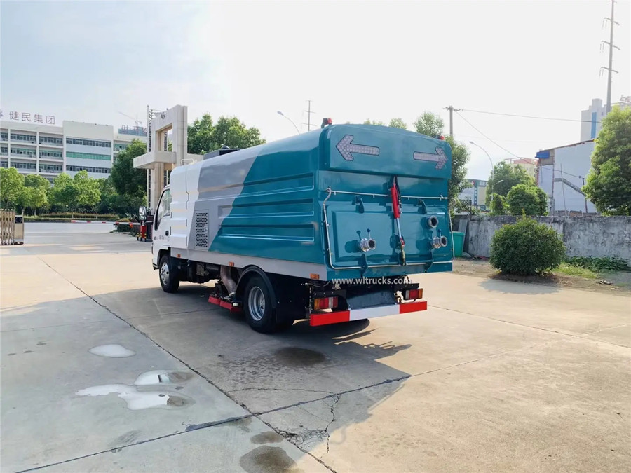 ISUZU 5cbm vacuum warehouse street sweeper