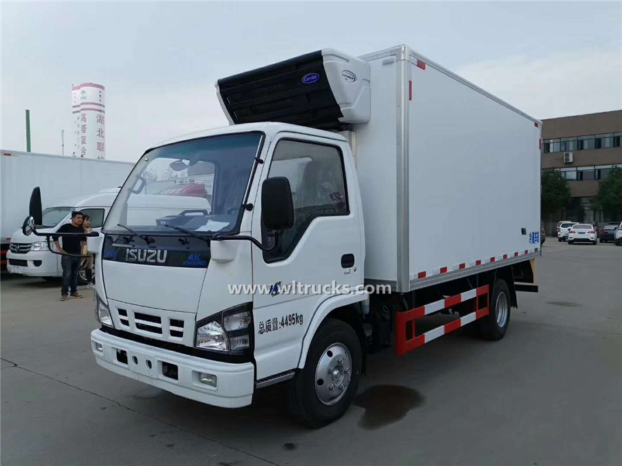 ISUZU NJR 4 ton cooling truck