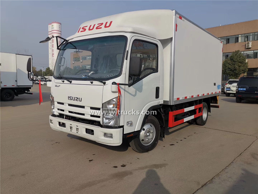 Isuzu 700P 8 ton thermoking refrigeration unit trucks