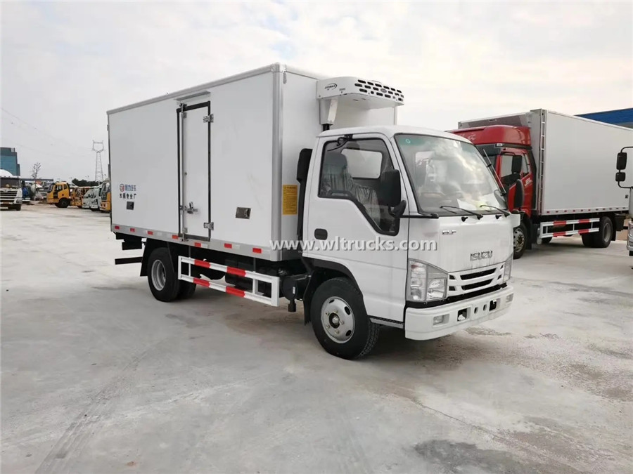 Isuzu ELF 3mt refrigeration equipment truck