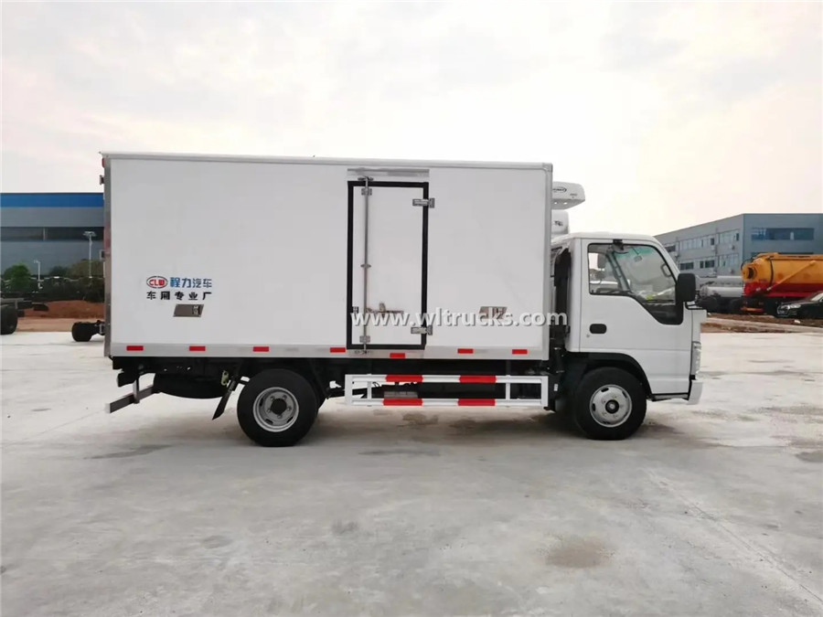 Isuzu Njr 3 tonne refrigerated delivery trucks
