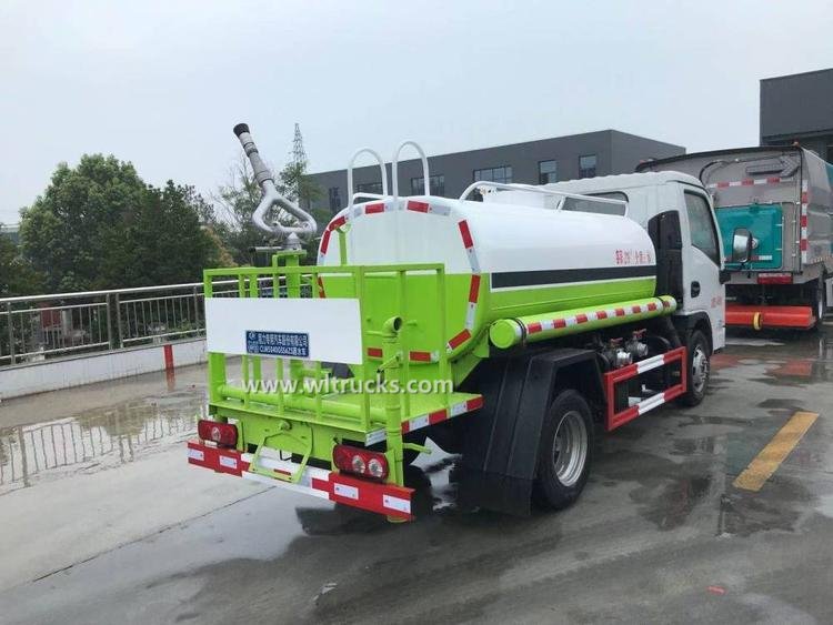 Iveco Yuejin 3m3 water sprinkler truck