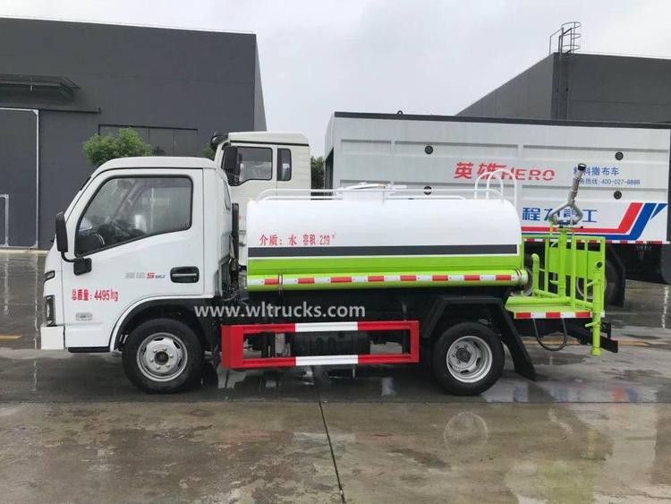 Iveco Yuejin small 3 ton water bowser truck