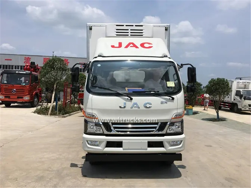 JAC 10t meat hook refrigerator truck