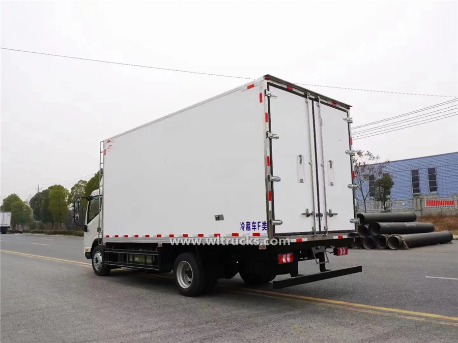 JAC 5.85 meters box refrigeration van truck