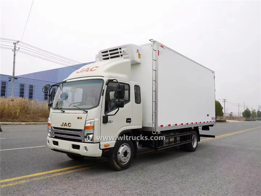JAC 6 ton refrigerator truck for meat and fish